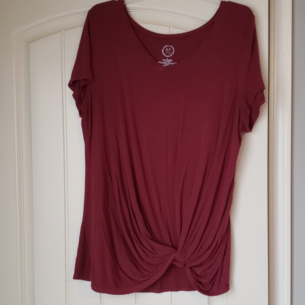 Maurice's top